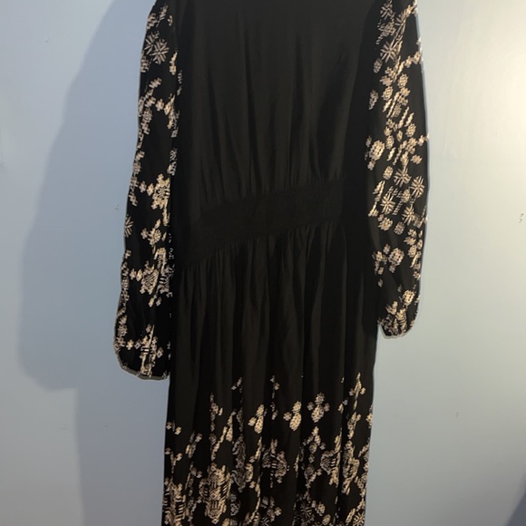 Knox Rose black white boho dress with balloon sleeves low cut plus size 2x - Picture 4 of 9